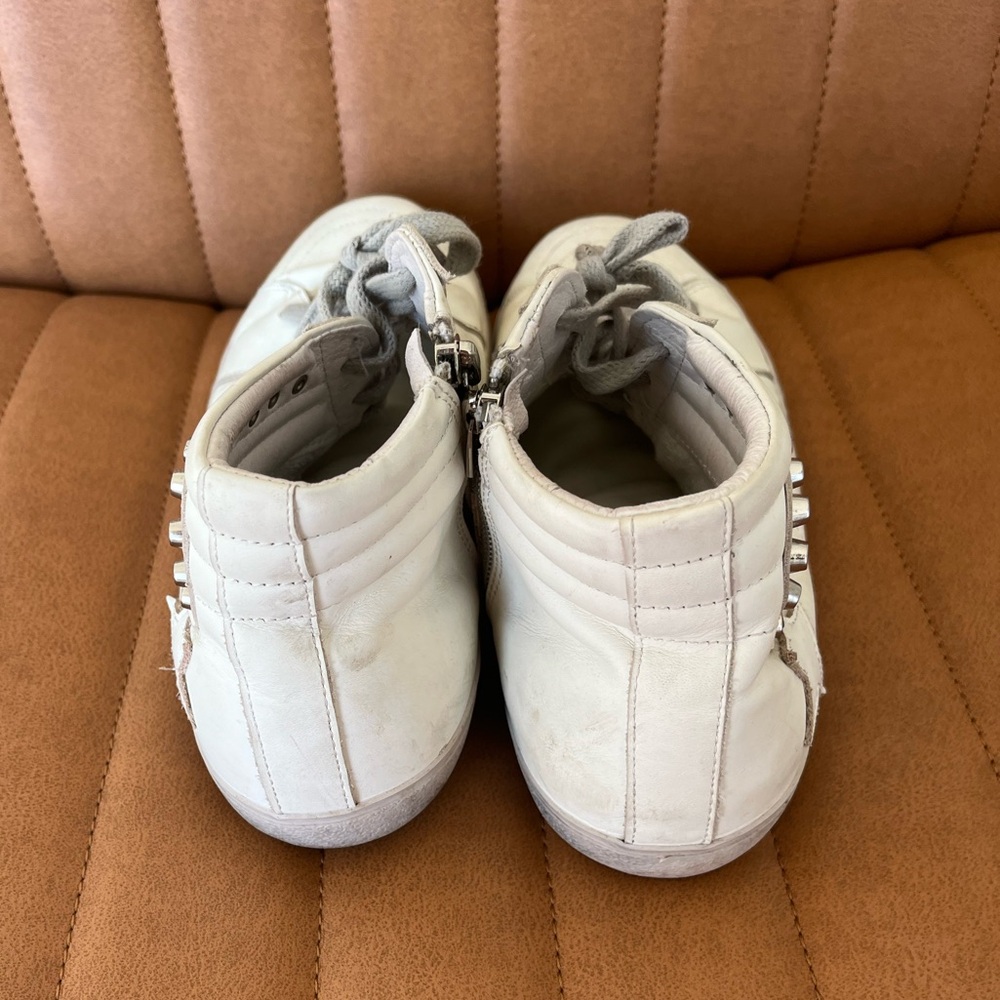 GGDB Sneakers - Picture 6 of 8